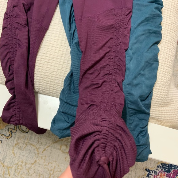 Fabletics Legging pair - Picture 2 of 6